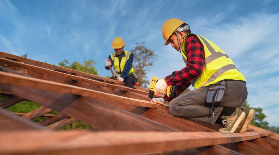 Expert new roof installation services in Raywick, KY